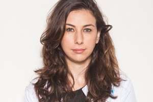 ד"ר איריס יעיש - מומחית לרפואה פנימית ואנדוקרינולוגית